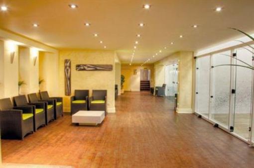 фото отеля Racket Inn Sporthotel