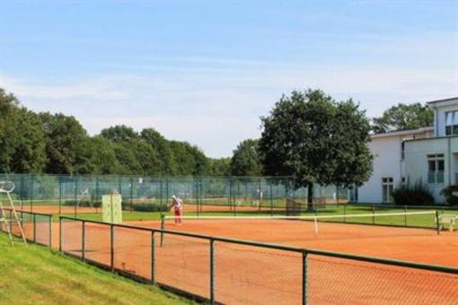фото отеля Racket Inn Sporthotel