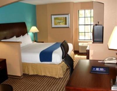 фото отеля Holiday Inn Express - Ocala Midtown Medical - US 441