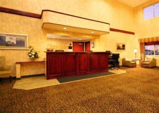 фото отеля La Quinta Inn & Suites St. Louis Maryland Heights