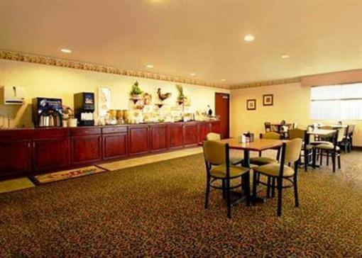 фото отеля La Quinta Inn & Suites St. Louis Maryland Heights