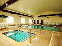 La Quinta Inn & Suites St. Louis Maryland Heights