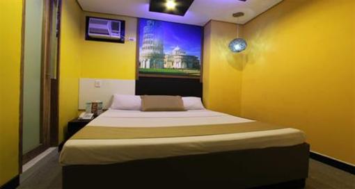 фото отеля Eurotel Araneta