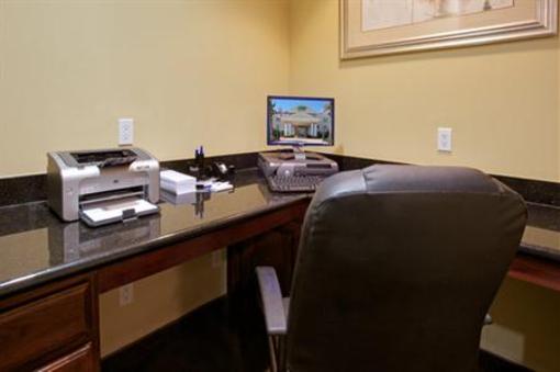 фото отеля Holiday Inn Express Pearland
