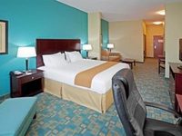 Holiday Inn Express Hotel & Suites Salem