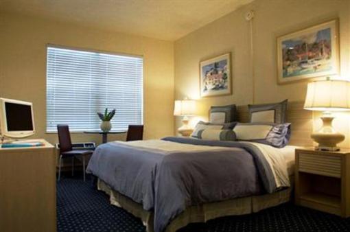 фото отеля Prime Hotel Claremont Miami Beach