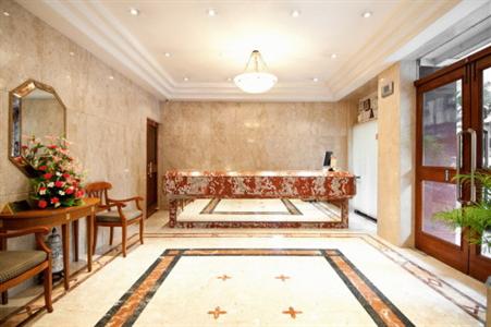фото отеля Residency Hotel Fort Mumbai