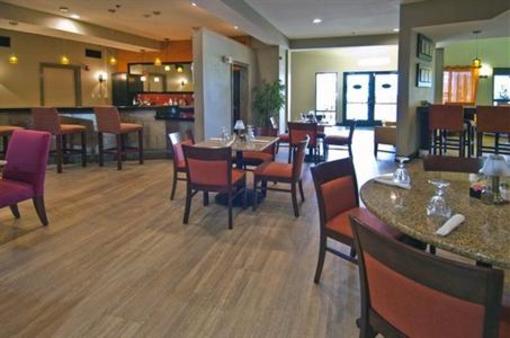 фото отеля Holiday Inn Opelousas