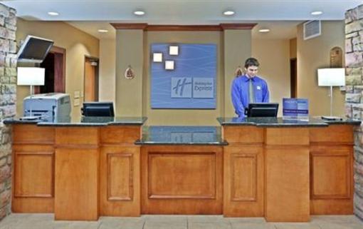 фото отеля Holiday Inn Express Hotel & Suites Nampa
