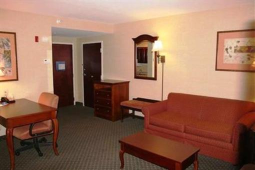 фото отеля Hampton Inn Brattleboro