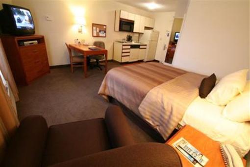 фото отеля Candlewood Suites Louisville Airport