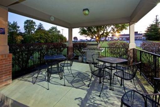 фото отеля Candlewood Suites Louisville Airport