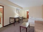 фото отеля Holiday Inn Express Hotel & Suites South Charleston