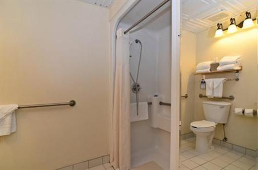 фото отеля BEST WESTERN Brighton Inn