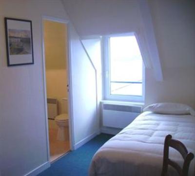 фото отеля Hotel Port-Jacquet Saint-Cast-le-Guildo