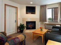 Timber Ridge Lodge & Waterpark