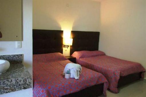 фото отеля Hotel El Elefante Playa del Carmen