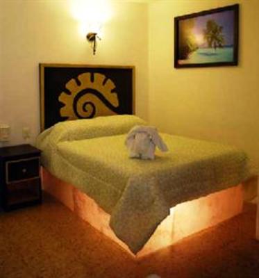 фото отеля Hotel El Elefante Playa del Carmen