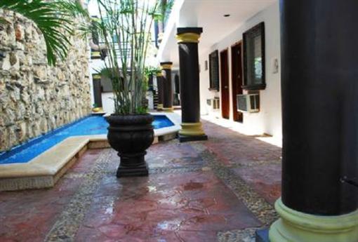 фото отеля Hotel El Elefante Playa del Carmen
