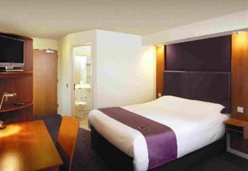 фото отеля Premier Inn City Centre South Glasgow