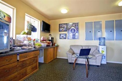 фото отеля Americas Best Value Inn South Tacoma Lakewood (Washington)