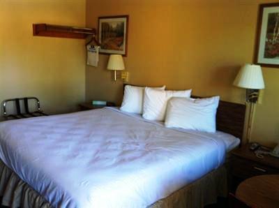 фото отеля Americas Best Value Inn South Tacoma Lakewood (Washington)