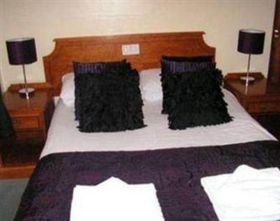фото отеля The Throckmorton Arms Bed and Breakfast Coughton Alcester