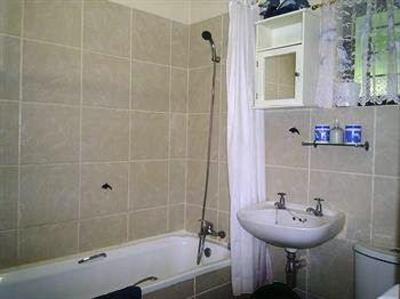 фото отеля 40 Winks Accommodation Somerset West