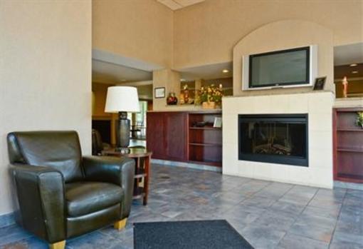 фото отеля Americas Best Value Inn & Suites Overland Park