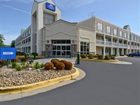 фото отеля Americas Best Value Inn & Suites Overland Park