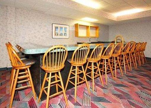 фото отеля Econo Lodge Inn & Suites Bossier City