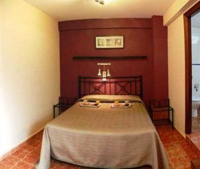 фото отеля Hostal Jentoft
