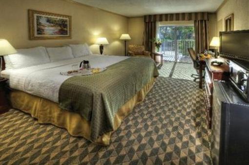 фото отеля Holiday Inn Coral Gables - University of Miami