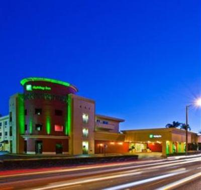 фото отеля Holiday Inn Coral Gables - University of Miami
