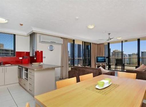 фото отеля Holiday North Apartments Gold Coast