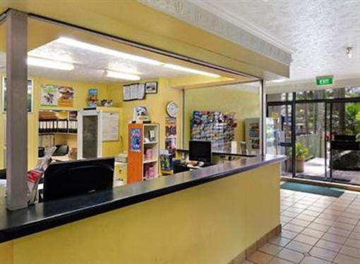 фото отеля Holiday North Apartments Gold Coast
