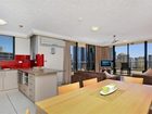 фото отеля Holiday North Apartments Gold Coast