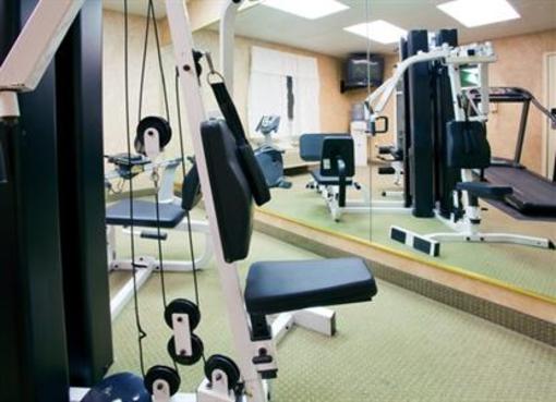 фото отеля Holiday Inn Express Hotel & Suites Concord