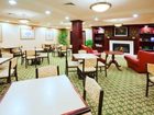 фото отеля Holiday Inn Express Hotel & Suites Concord