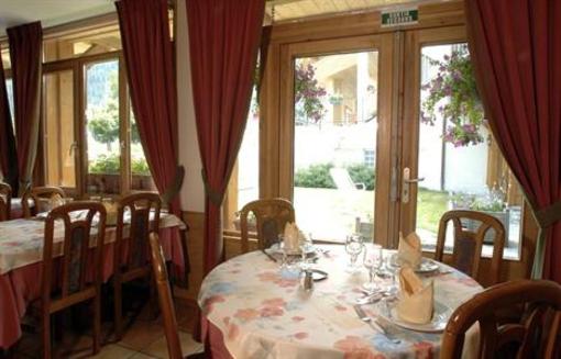 фото отеля Hotel de l'Arve