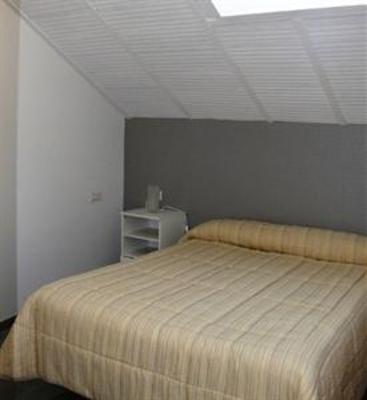 фото отеля Hostal Costa Azul