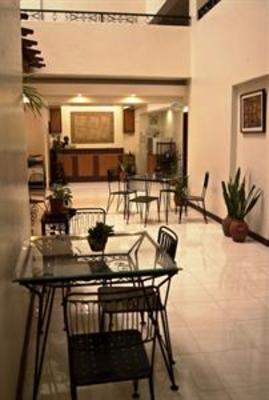 фото отеля El Rico Suites Apartelle