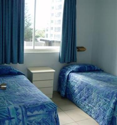 фото отеля Carlton Apartments