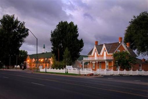 фото отеля Osmer D Heritage Inn - Bed And Breakfast