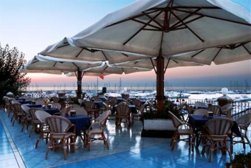 фото отеля Apartments La Sciabica Agropoli