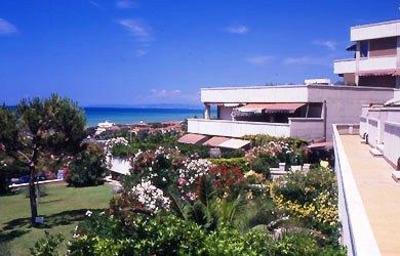 фото отеля Etruria Residence San Vincenzo