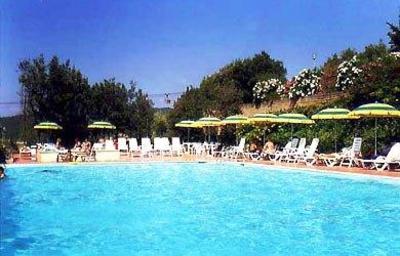 фото отеля Etruria Residence San Vincenzo