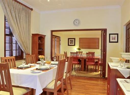 фото отеля The Oak and Vine Guest House Cape Town