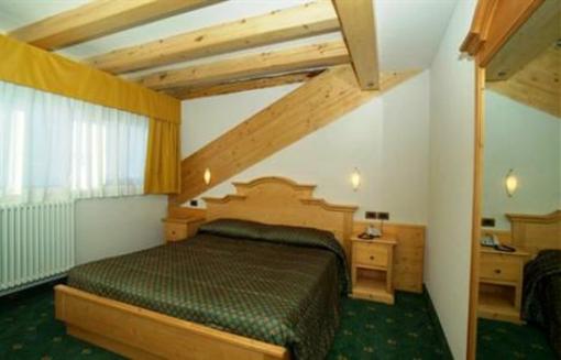 фото отеля Hotel Sporting Passo del Tonale