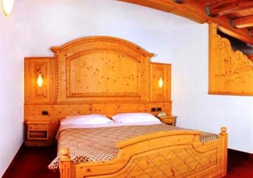фото отеля Hotel Sporting Passo del Tonale